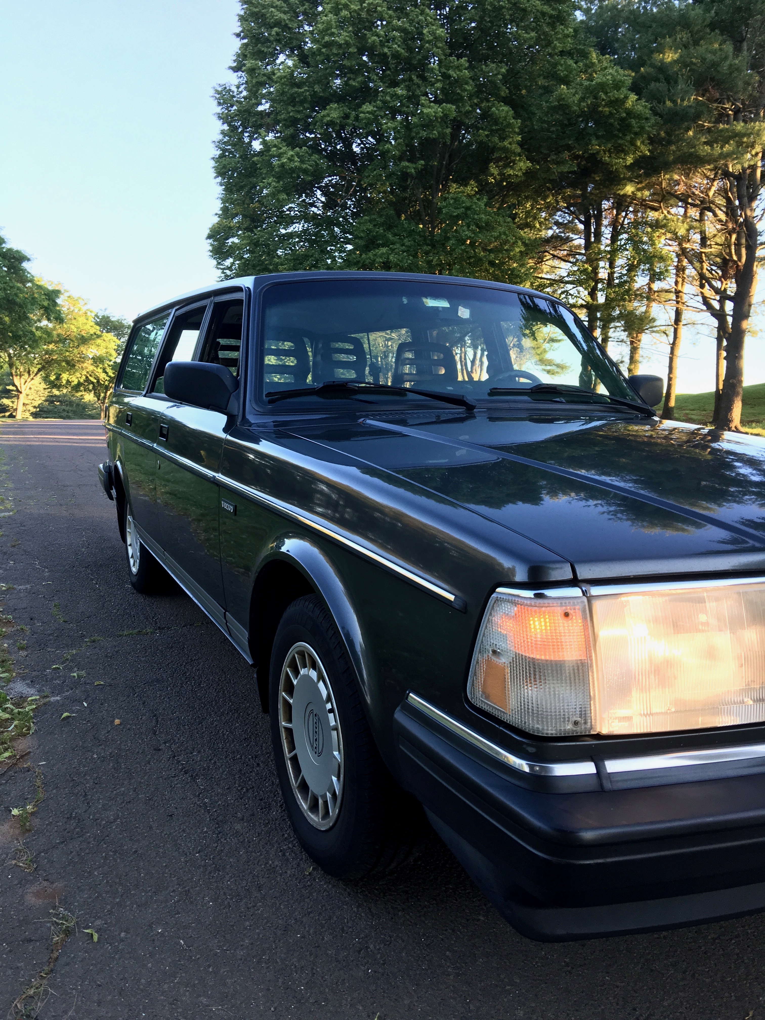 1993 Volvo 240 Wagon – 2.3L B230F Inline-Four, 4-Speed Automatic, Long-Term Original-Owner Car — photo 14
